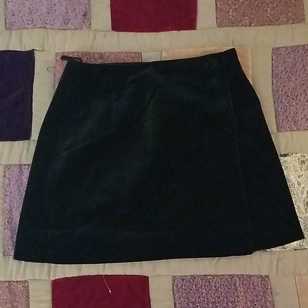 Vintage Gap Black Velvet Mini Skirt